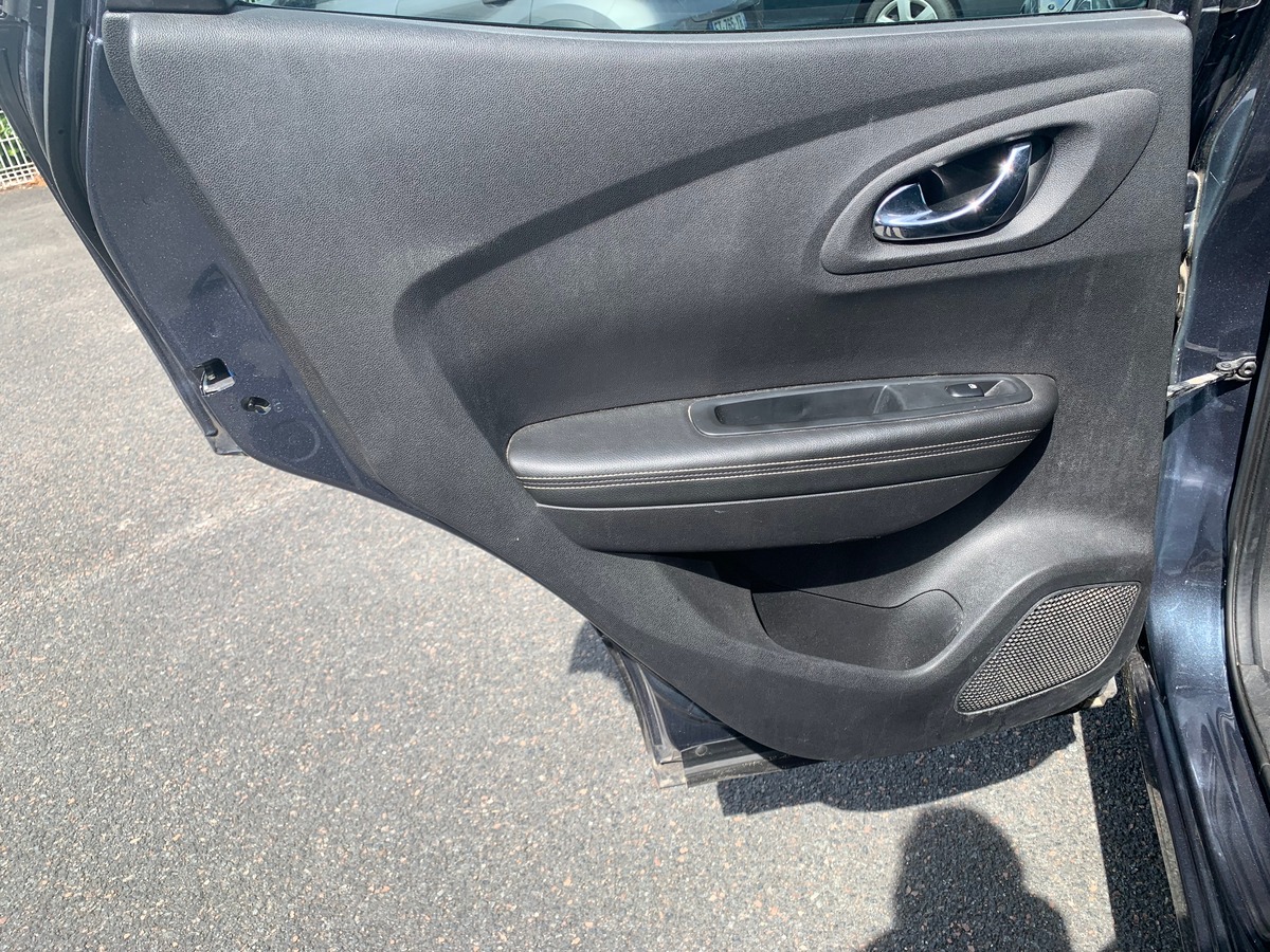 RENAULT Kadjar 130 | Intens | Caméra recul | Régulateur vitesse | Attelage amovible | Roue secours