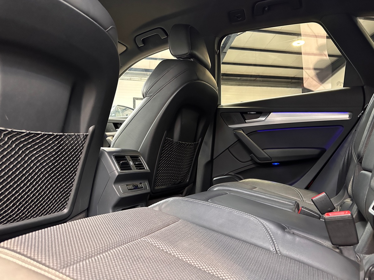 Audi Q5 40 TDI 190 cv S-Line Quattro S-Tronic7 - Attelage électrique - CarPlay