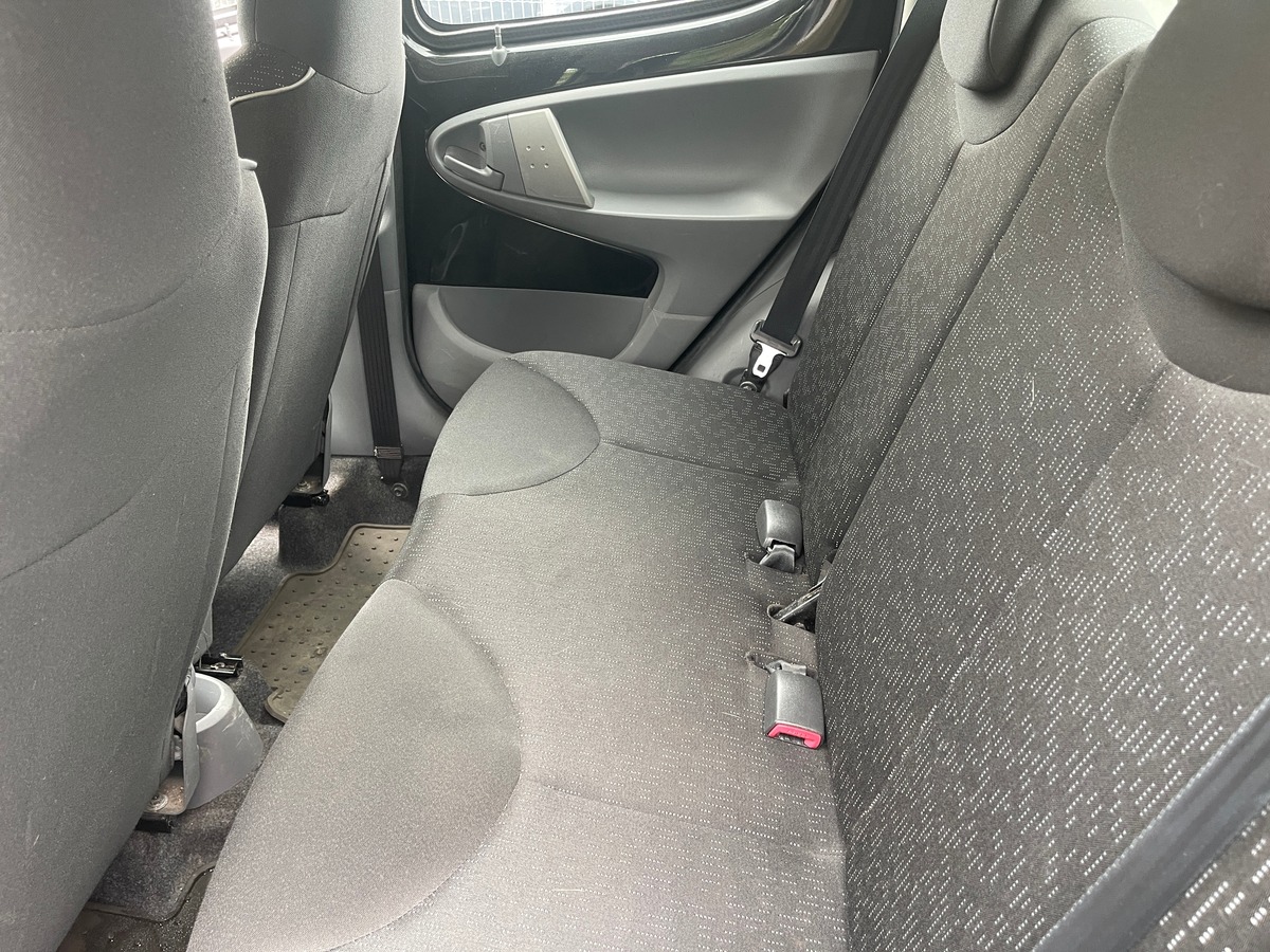 Peugeot 107 1.0 68ch URBAN MOVE 5P