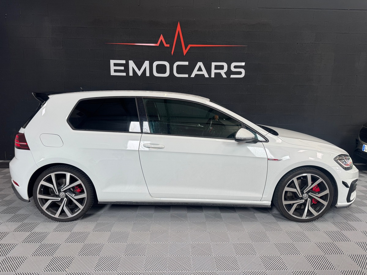 Volkswagen Golf 7 GTI PERFORMANCE 2.0 245 DSG7