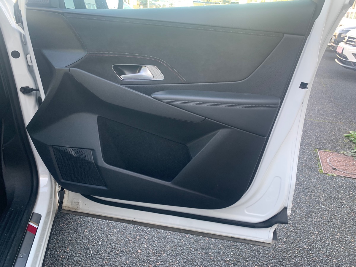 DS DS 7 130 ch | PERFORMANCE LINE + | Caméra de recul | Coffre mains-libres | Sièges électriques