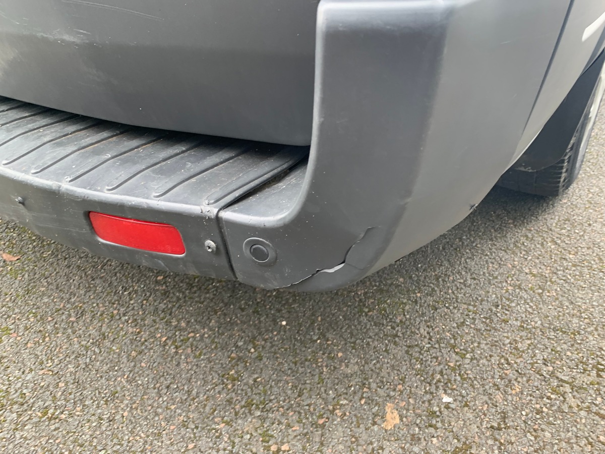 Ford TRANSIT 155 | Trend | Kit mains-libres Bluetooth | 1 Porte latérale coulissante | Climatisation