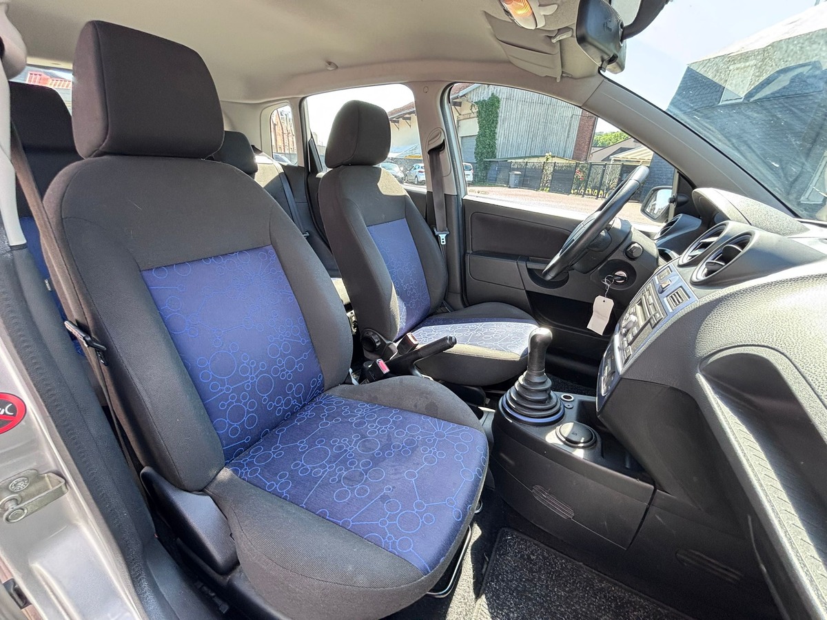 Ford Fiesta V 1.25 60 TREND 5P - Révisée - Garantie