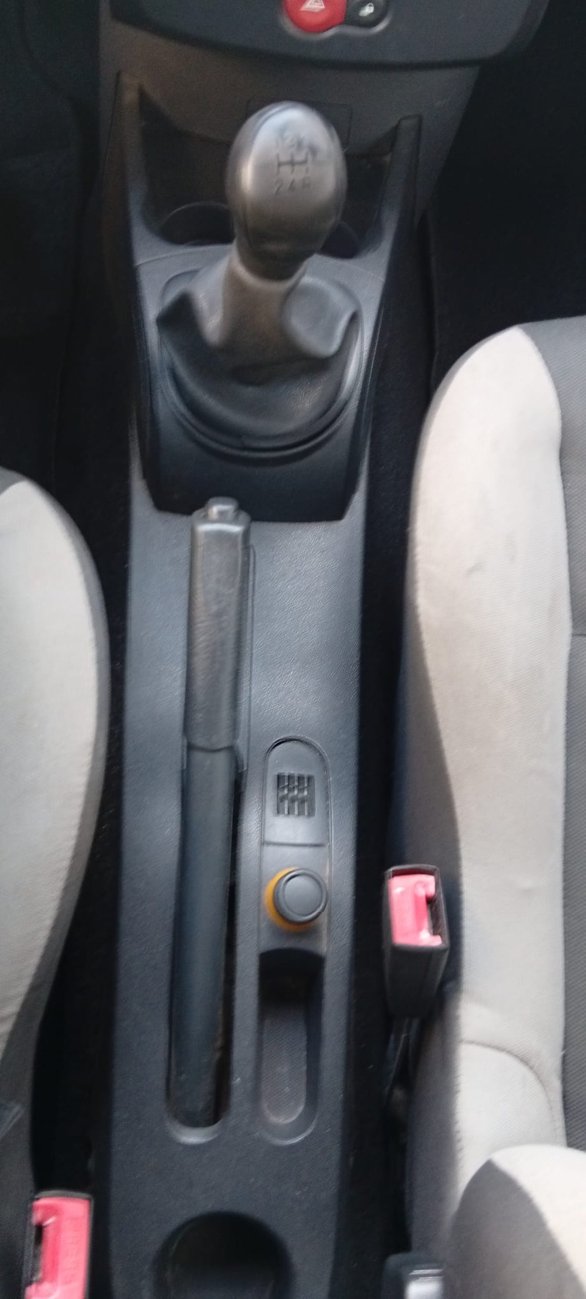 RENAULT Clio 1.5 dci Estate