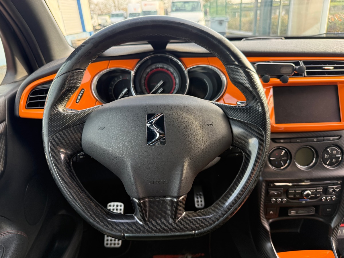 Citroën DS3 RACING 16V 202 cv