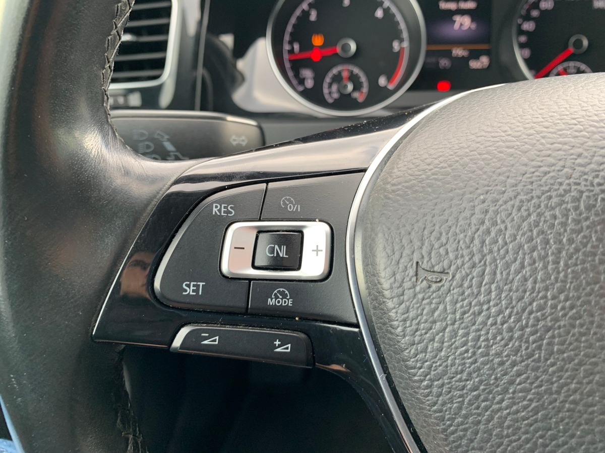 Volkswagen Golf 105 ch | Régulateur vitesse | Radar de stationnement avant arriére | GPS | Bluetooth