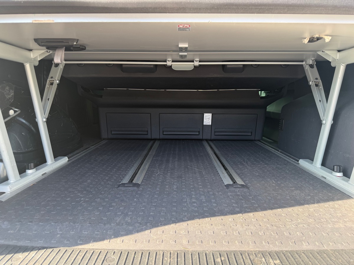 Volkswagen Transporter 1.9 TDI Multivan T5