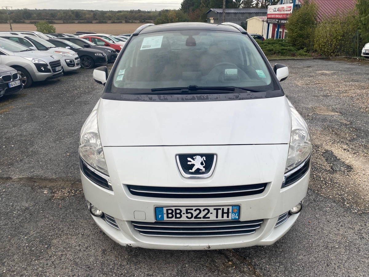 Peugeot 5008 1.6 hdi 112cv pack family