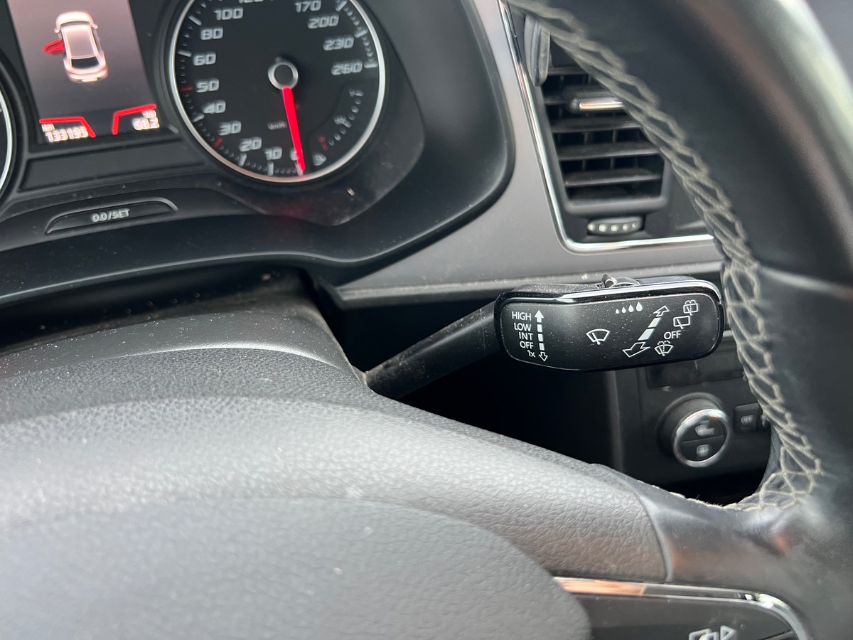 Seat Leon STYLE BUSINESS  115cv , CAMERA DE RECUL, CARPLAY