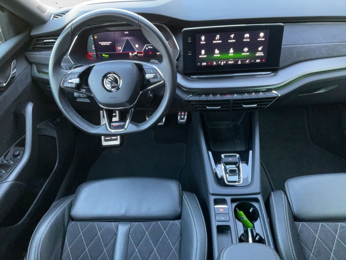 Skoda Octavia Combi IV 1.4 TSI PHEV iV 245ch RS DSG6e