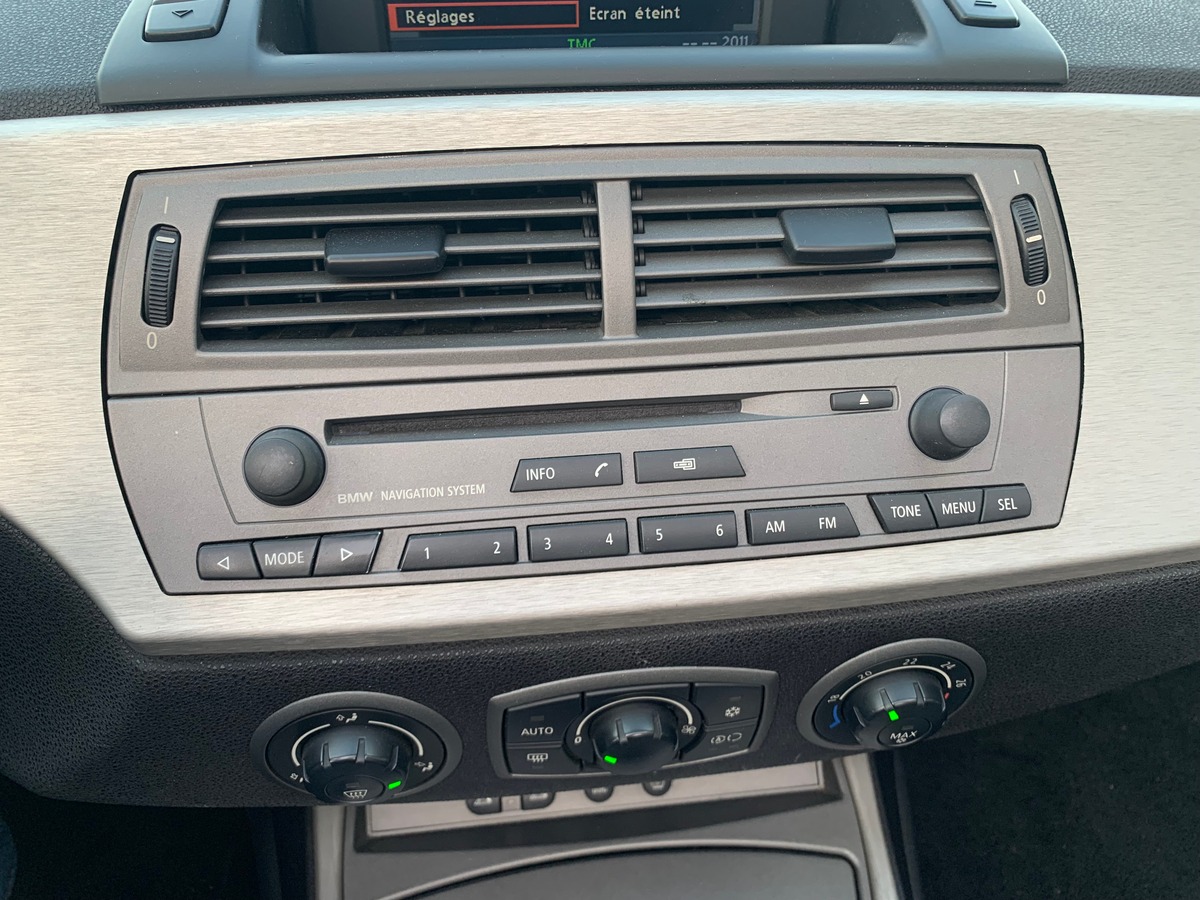 Bmw Z4 231 ch | 3.0L | Roadster | Cuir | GPS | Radar de recul | Climatisation | Pack Nord