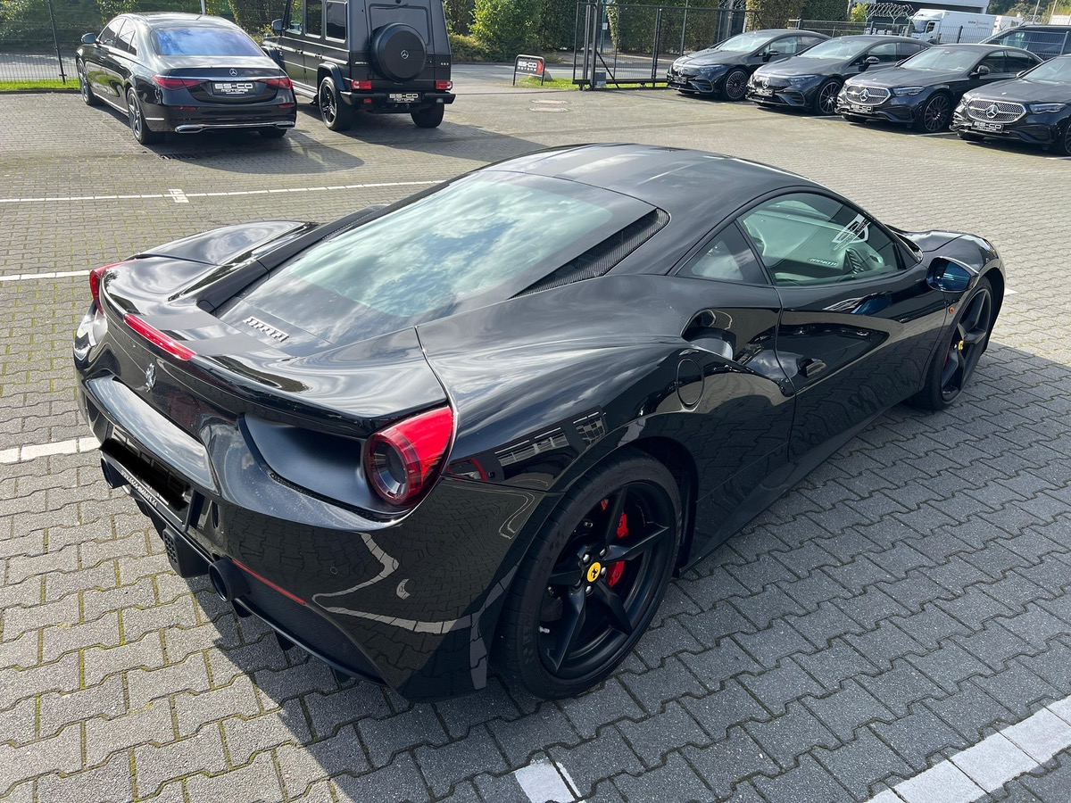 Ferrari 488 GTB 3.9 670