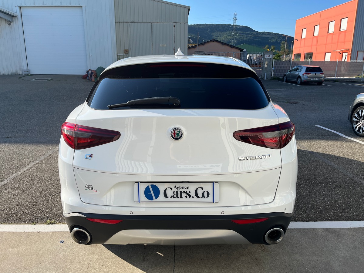 Alfa Romeo Stelvio 2.2 210CH Q4 SPORT EDITION, AT8, HAYON ELEC, CAMERA, MAINTIEN DANS LA VOIE