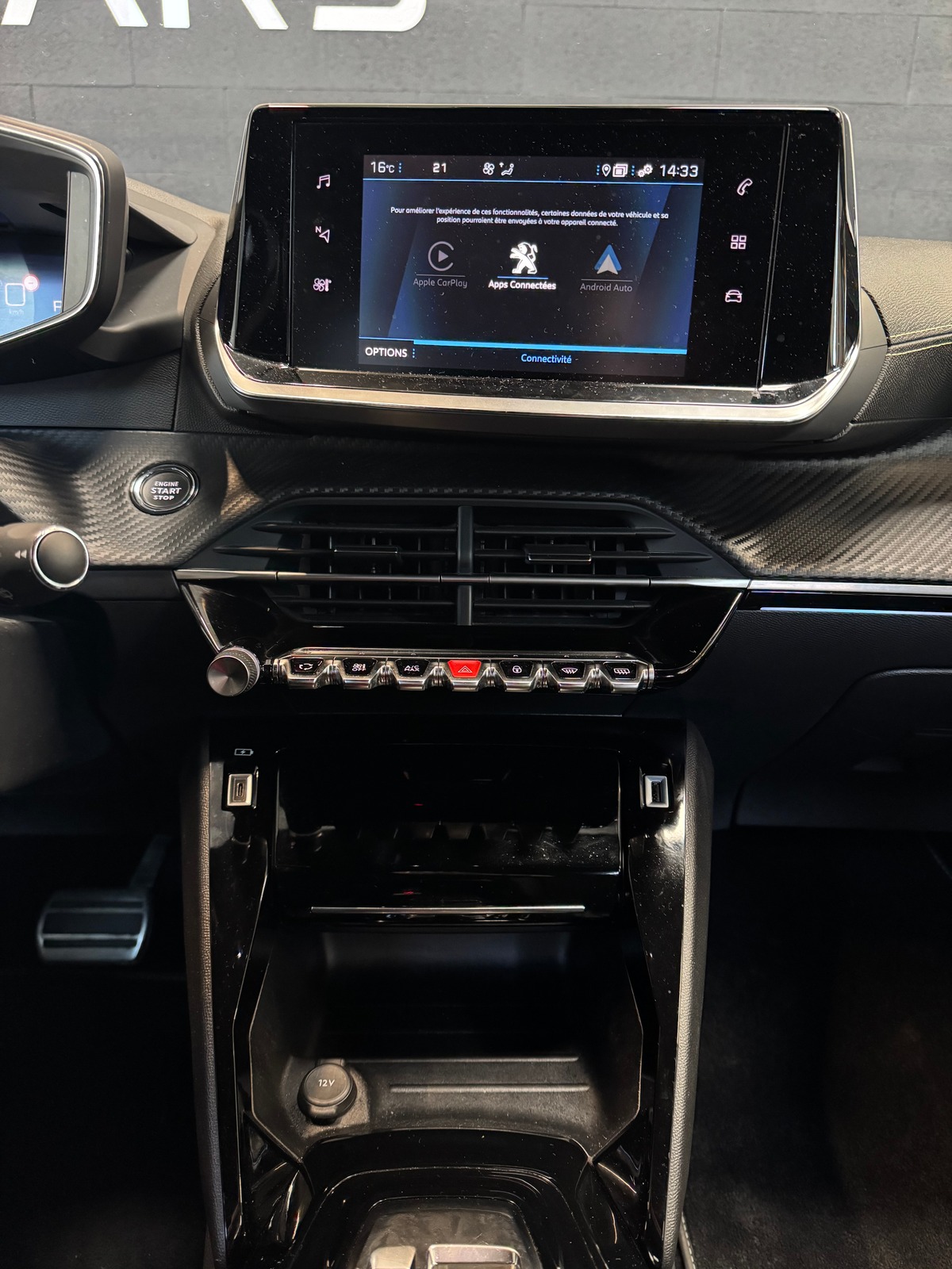 Peugeot 2008 GT 1.5 BLUE HDI