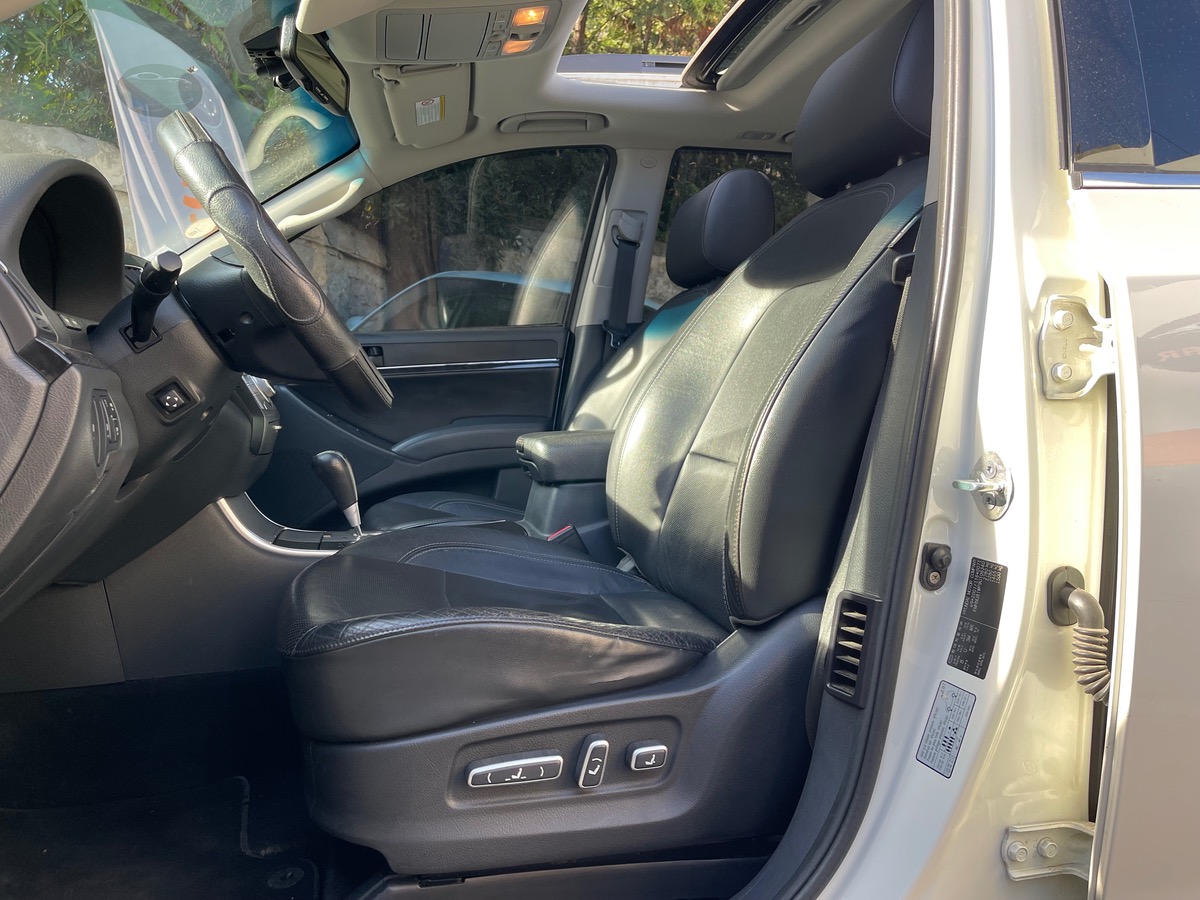 Hyundai ix55 3.0 CRDI 240 CV AWD /Toit Ouvrant /Tablettes/Télé Sièges arrières /7Places /Attelage