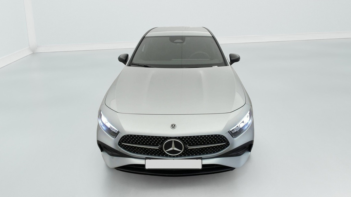 Mercedes-Benz Classe A 150 ch | 200 d 8G-DCT AMG Line | Éclairage d'ambiance | PLUSIEURS COLORIS