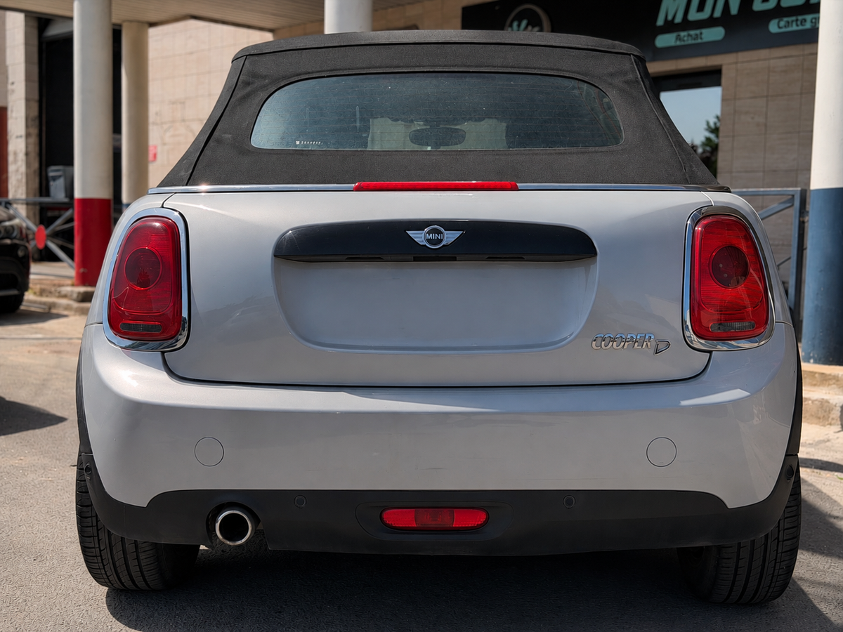 Mini Cooper D Cabriolet 1.5 d DCT7 116 cv