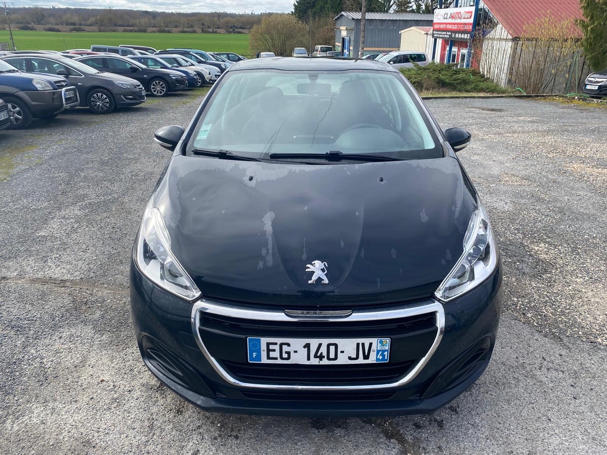 Peugeot 208 1.6 hdi 100cv 1ere main bon état général 