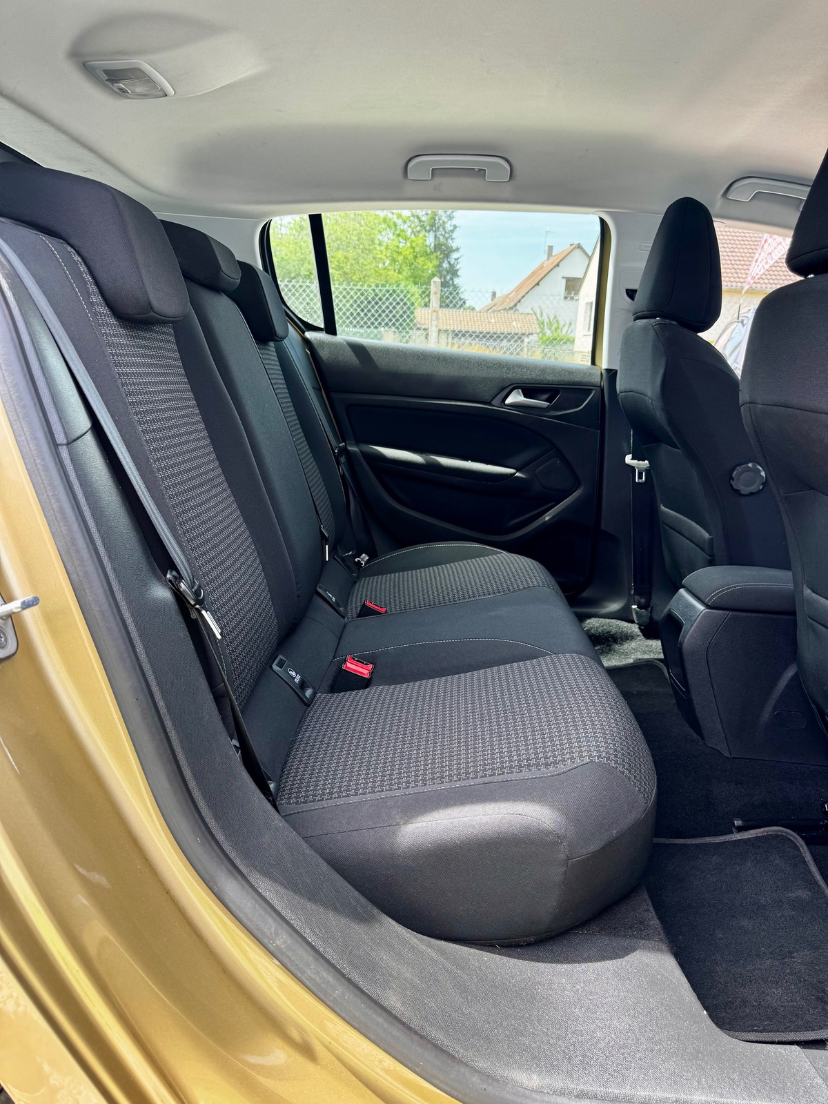Peugeot 308 1.2L ESSENCE 110 CV S&S BVM5 ACTIVE