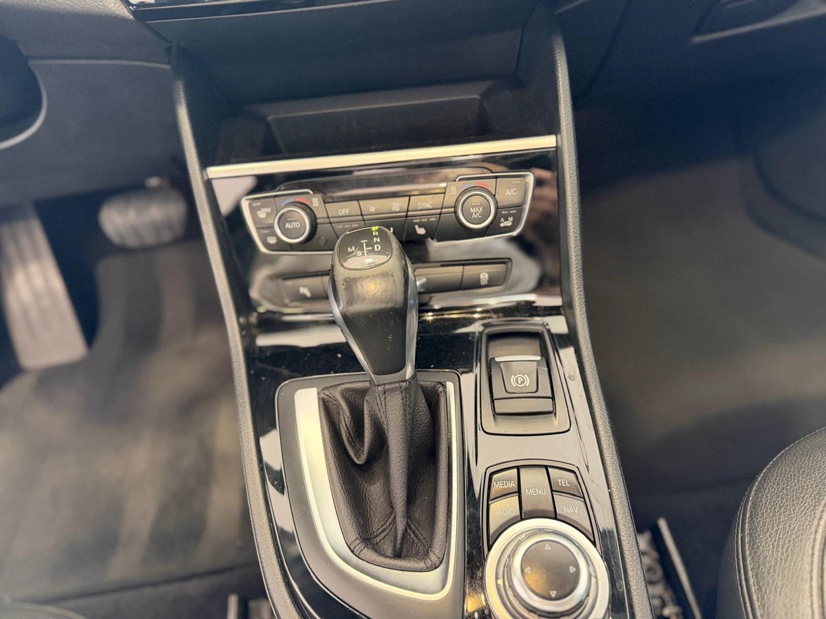 Bmw Série 2 220 d