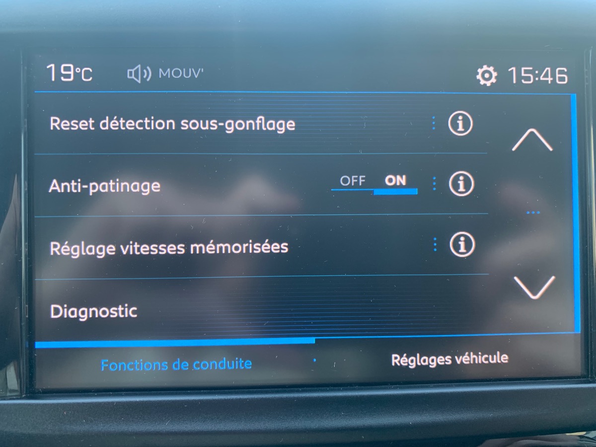 Peugeot 208 82 | Signature | kit distribution fait à 9148 kms en 01/2025 | Suivi entretien Peugeot