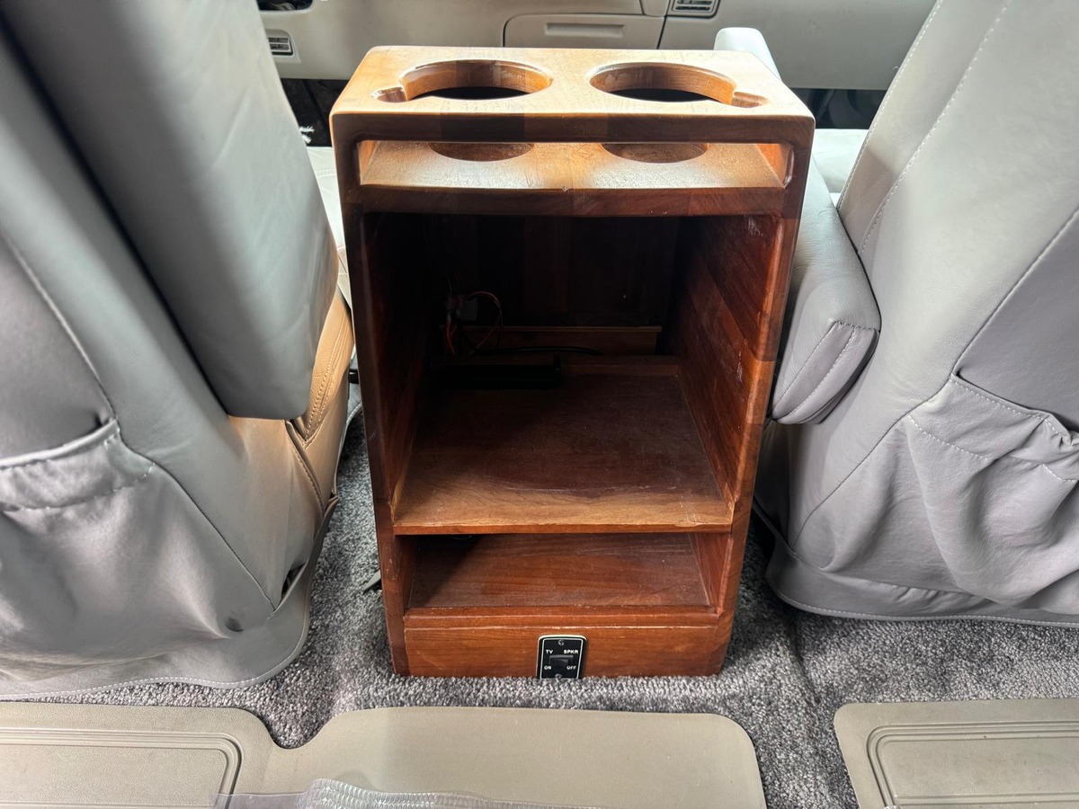 Chevrolet Suburban STARCRAFT 1500 5.7 V8 250cv 7 places