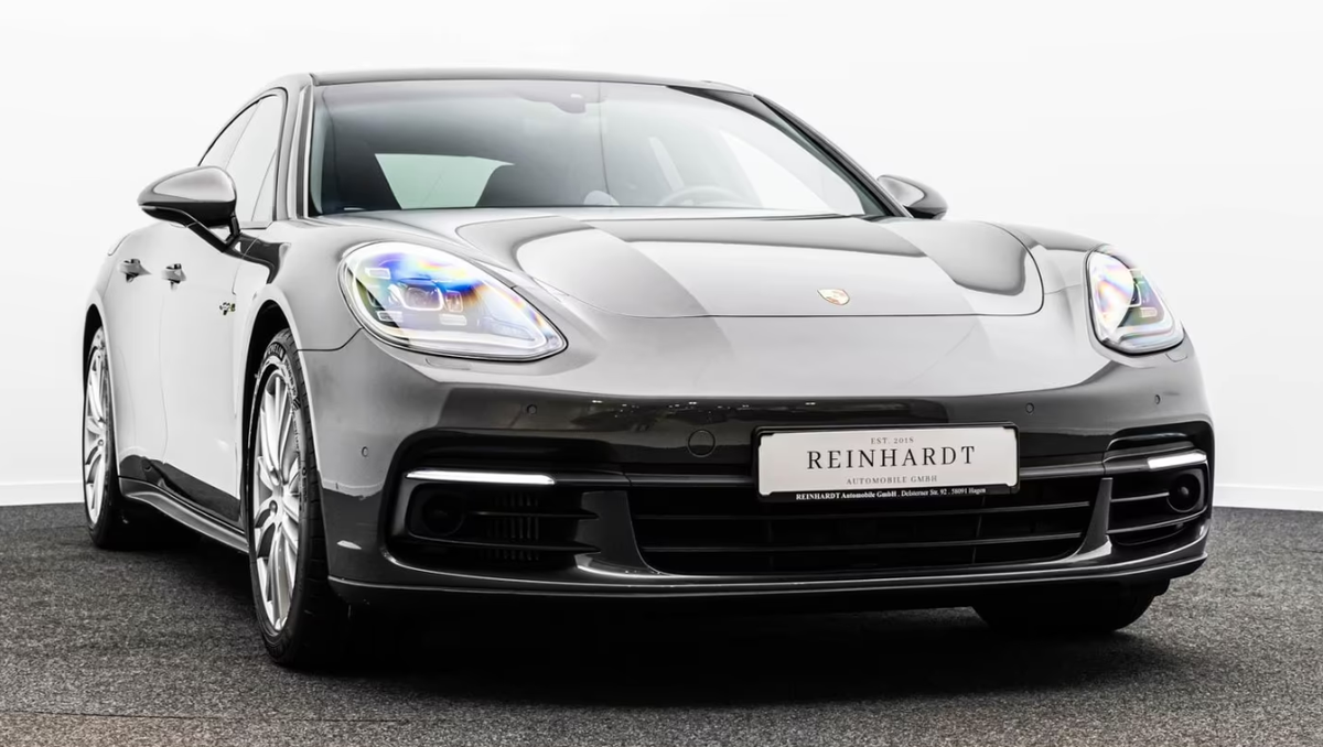 Porsche Panamera II 3.0 V6 462ch 4 E-Hybrid/Bose/Toit ouvrant/Pack sport chrono