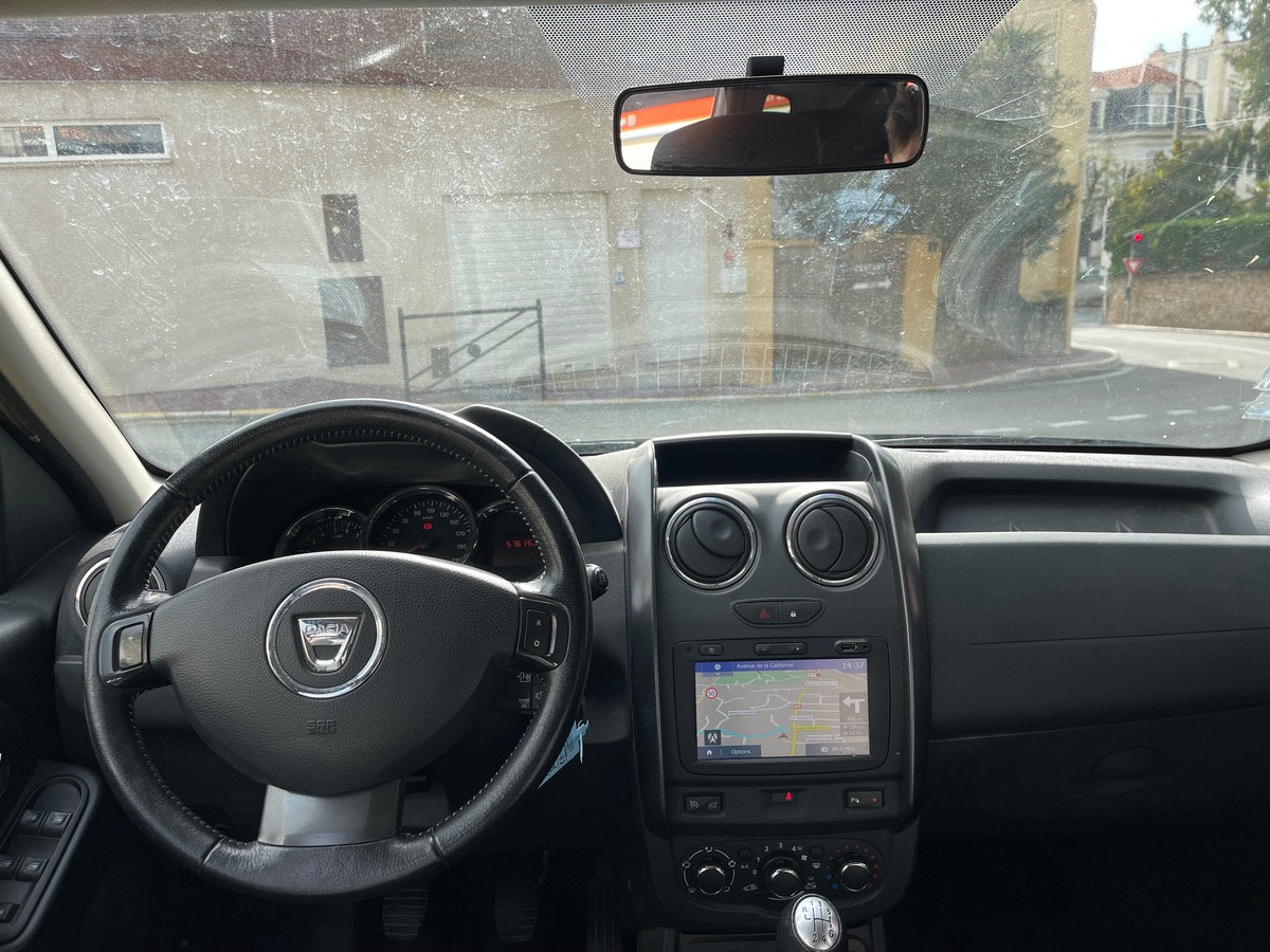 Dacia Duster 1.2 Tce 125 CV 4x2 / KM Réel / GPS / Jantes / Radar /Barre de Toit