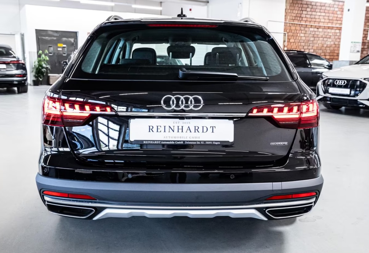 Audi A4 Allroad V 40 TDI 204ch Avus quattro S tronic 7 Attelage Phares LED matrix Caméra