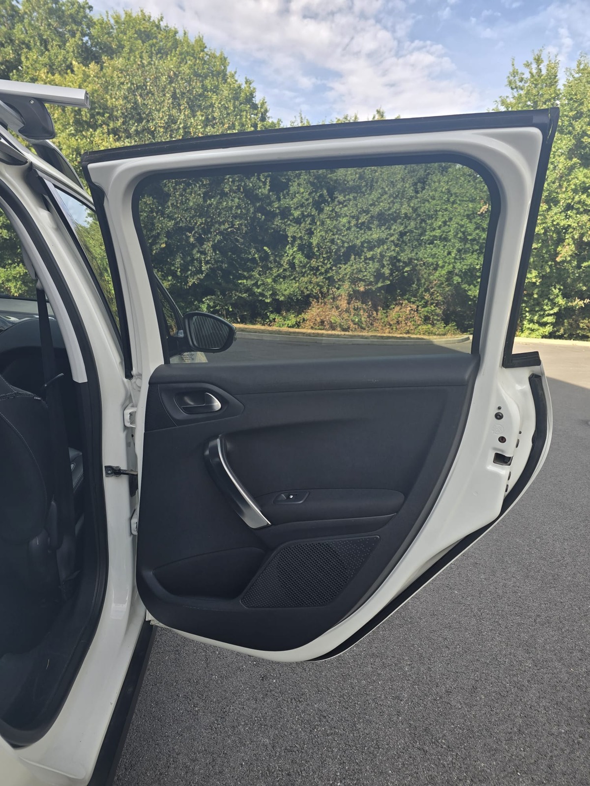 Peugeot 2008 1.2 Pure tech 110cv Finition Allure