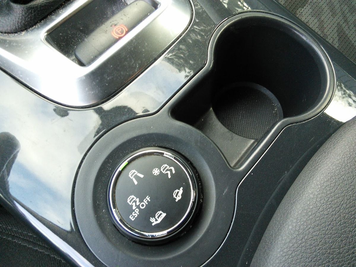 Peugeot 3008 1.6 HDI 112 CV CLIM - DISTRIBUTION NEUVE FACTURE