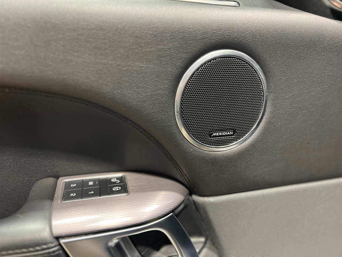 Land-Rover Range Rover Sport HSE IV P400 e Hybride PHEV 404 DYNAMIC + Attelage Amovible H