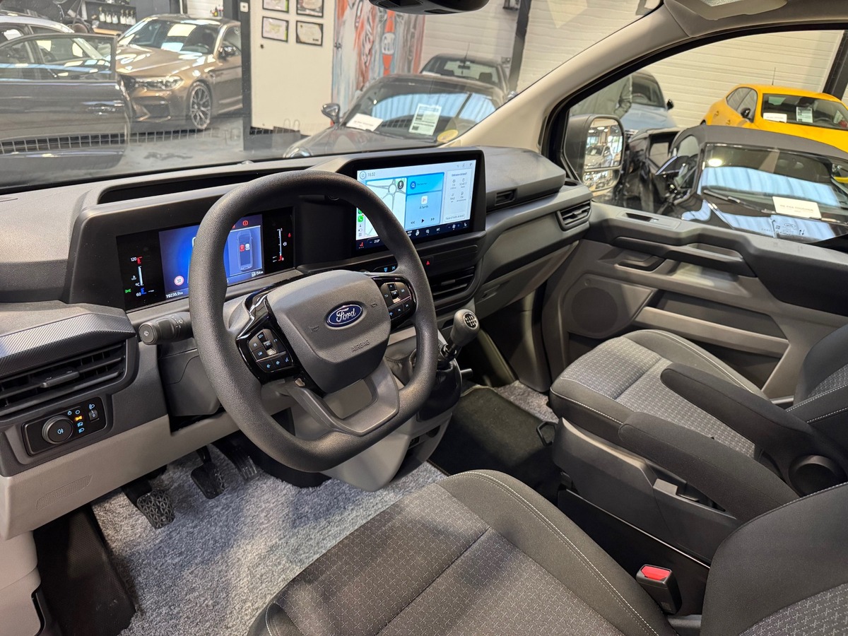 Ford TRANSIT CUSTOM 2.0 EcoBlue 150 Limited Fg  L1H1 fr TVA recuperable Prix TTC 1ere main o