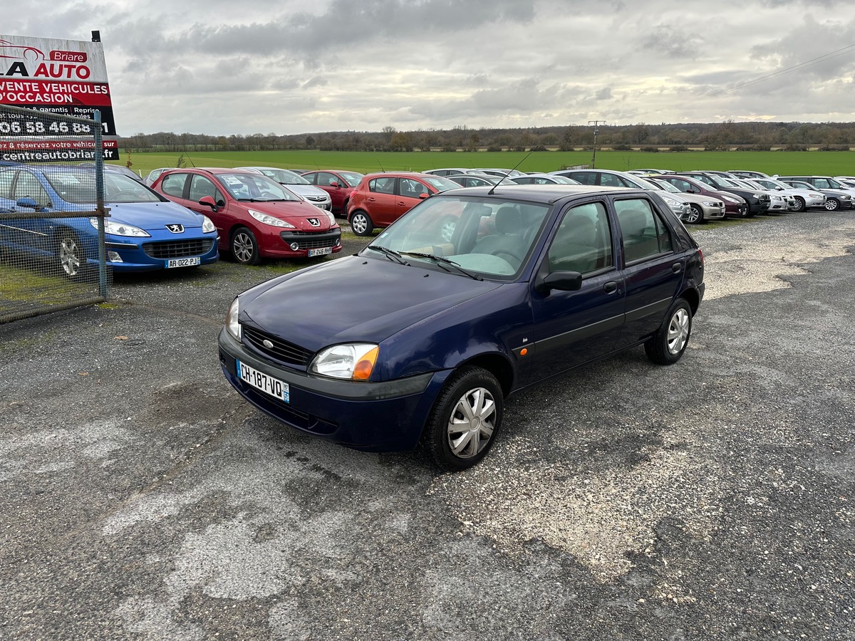 Ford Fiesta 1.25i  75cv petit prix 