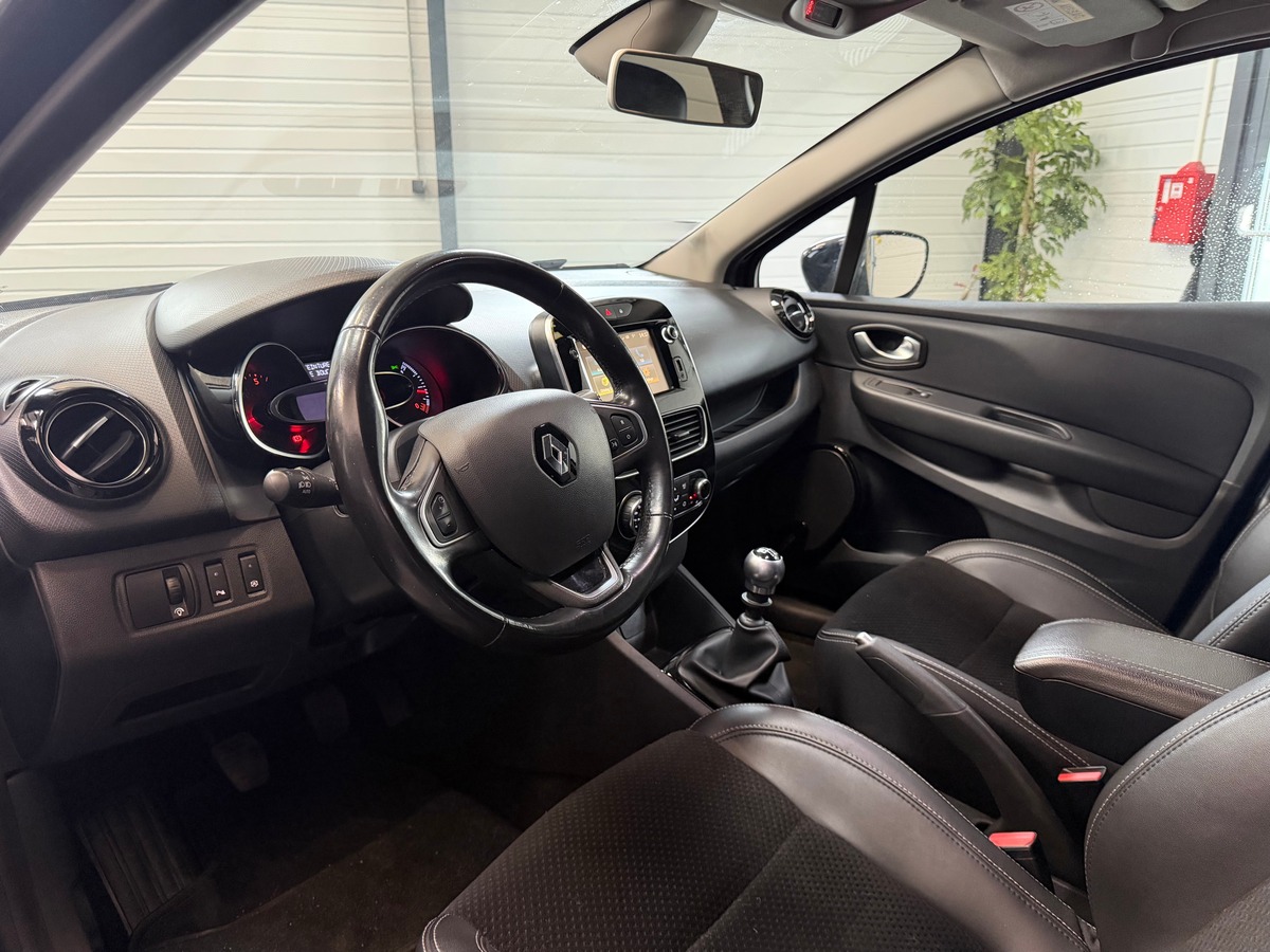 RENAULT Clio IV ESTATE INTENS 1.5 dci 110ch