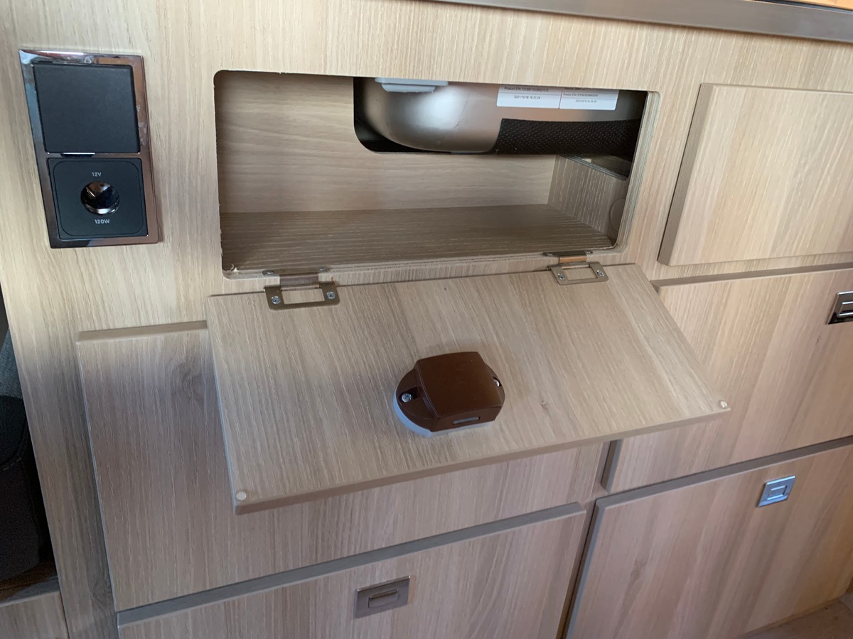 Ford CAMPEREVE 130 chevaux | Premiére MAIN | Cap Land | Caméra de recul | Apple car play