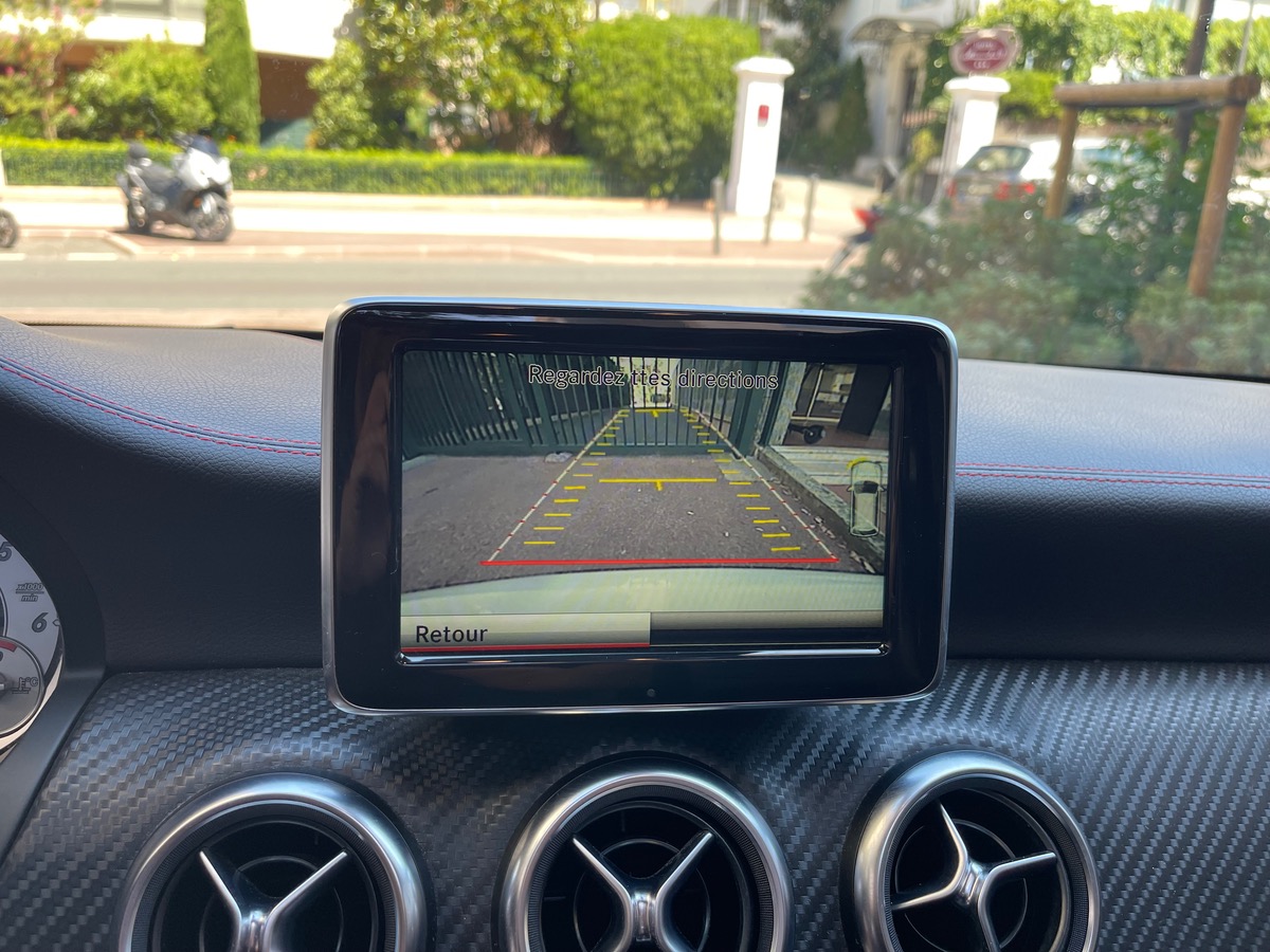 Mercedes Benz Classe A 200 CDI 136CV Pack AMG / Fascination / Toit Ouvrant / Full Options