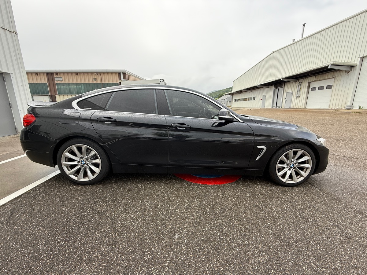 Bmw Série 4 Gran Coupé Gran Coupé 420d 2.0 d 190cv Business, Sièges chauffants