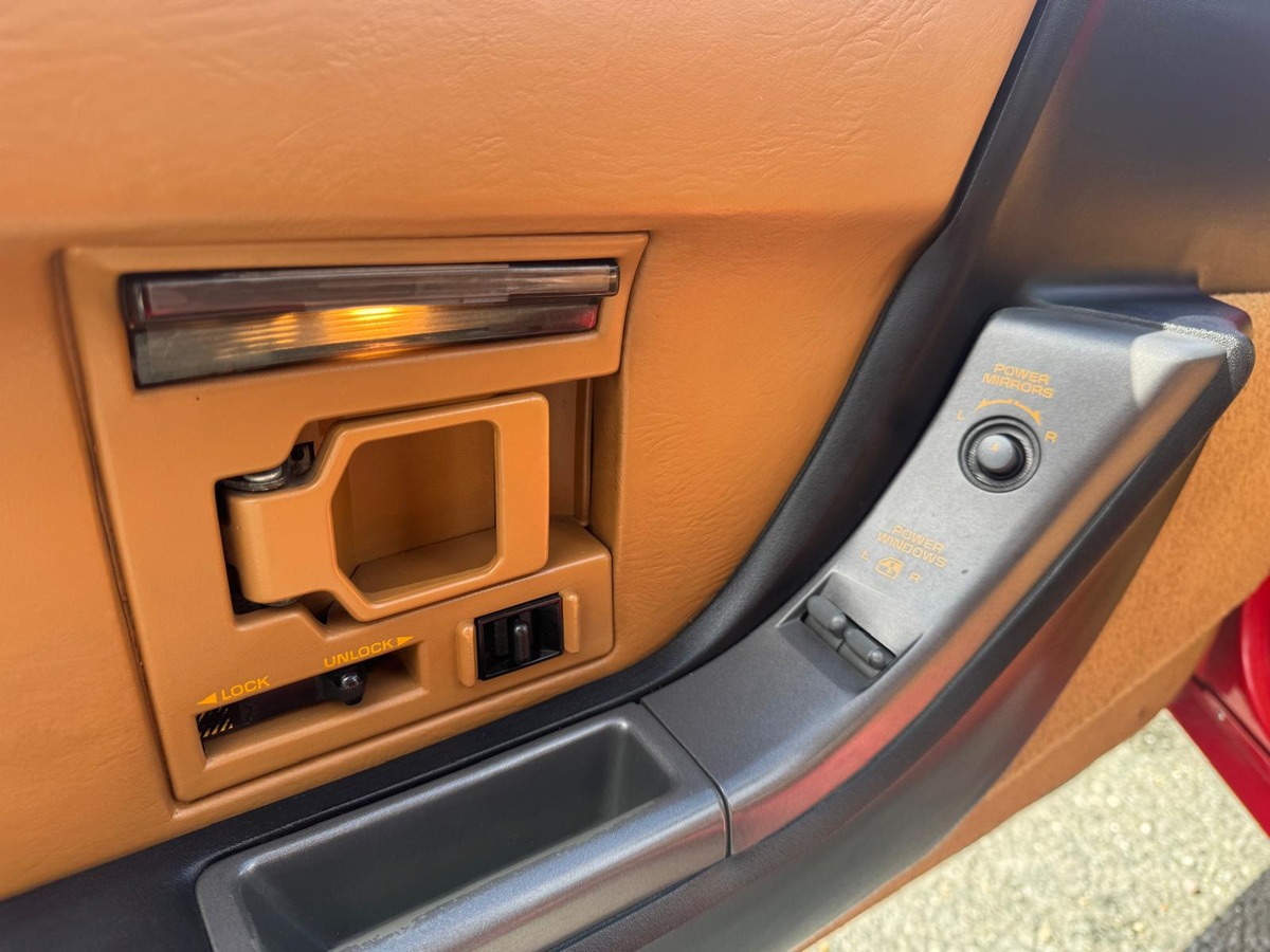 Chevrolet Corvette C4 5.7 Cabriolet boite automatique