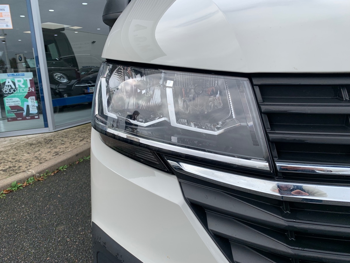 Volkswagen California 150 | COAST | Premiére Main | Attelage | Rallonge lit | Pneus Toutes Saisons