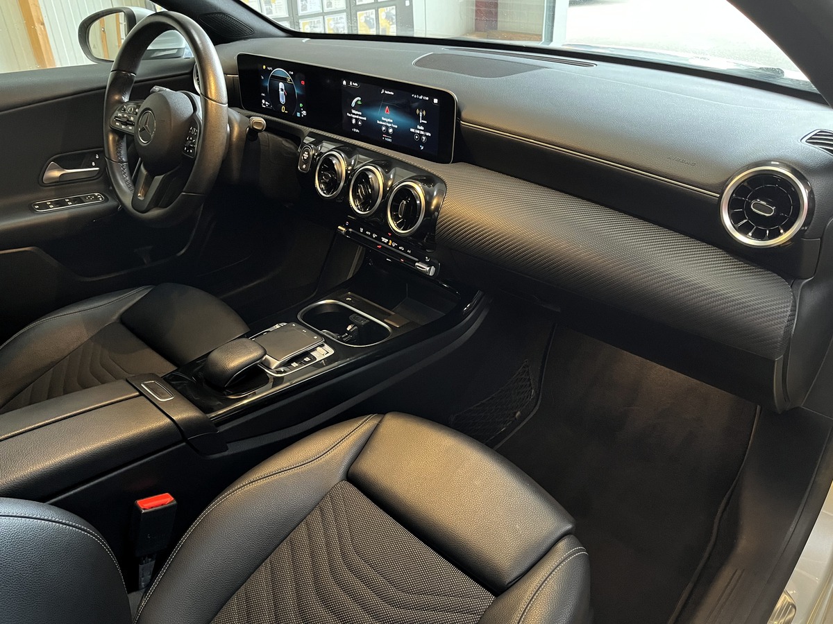 Mercedes Benz Classe A IV 200 D STYLE LINE 8G-DCT