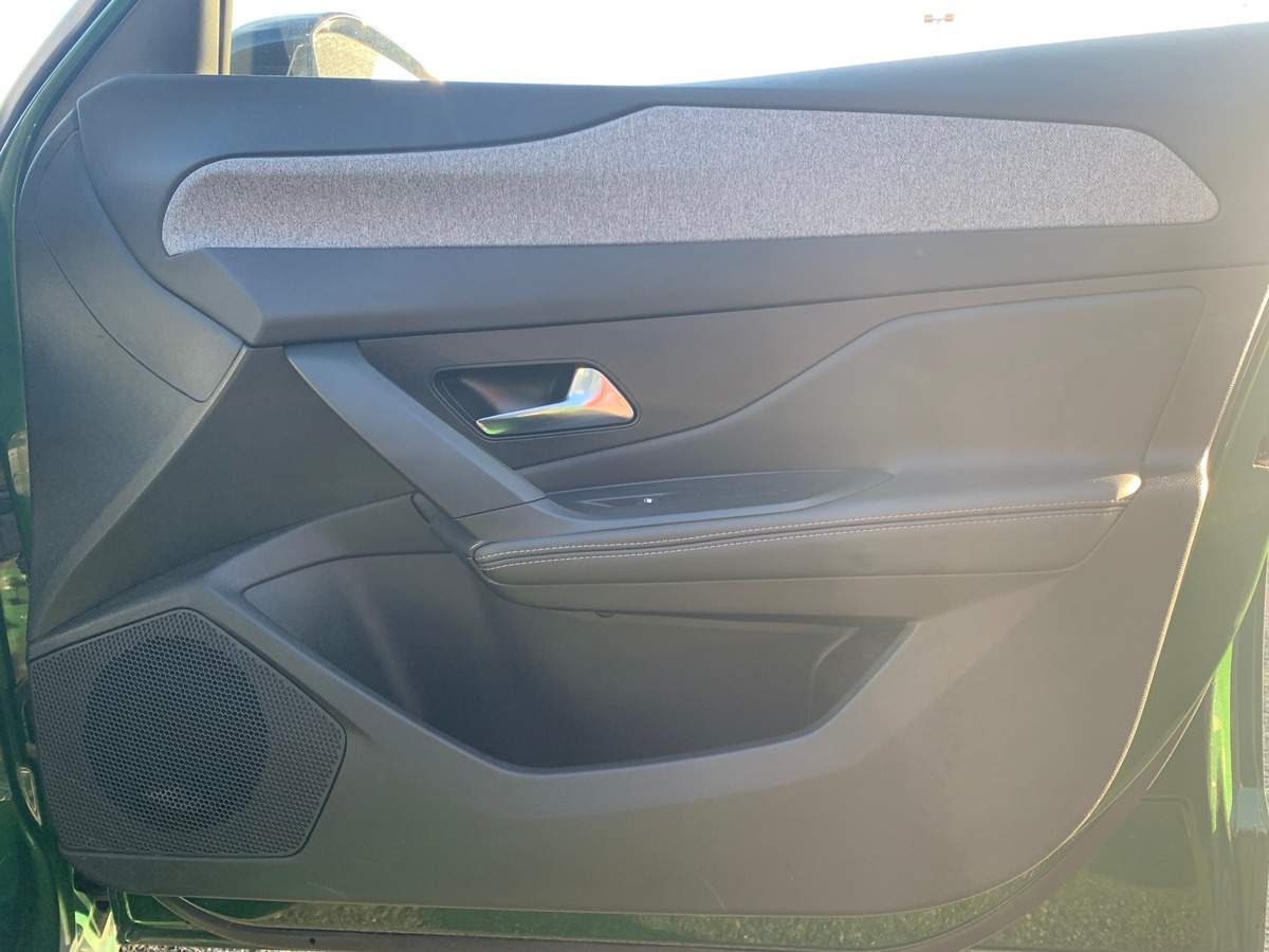 Peugeot 308 130 ch | Allure | Caméra de recul | GPS Cartographique | Régulateur de vitesse adaptatif