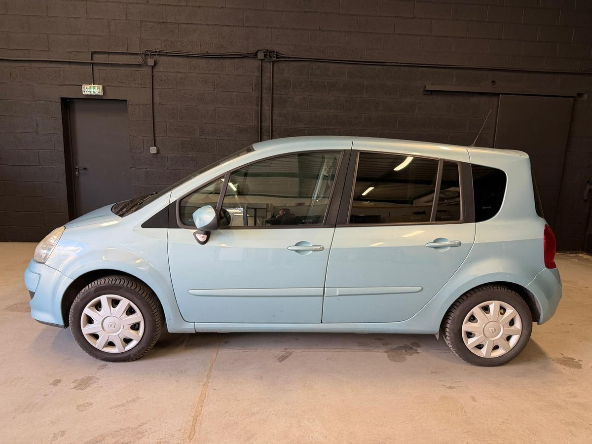 RENAULT Modus 1.5 DCI 86 CH KIT DISTRIBUTION A JOUR