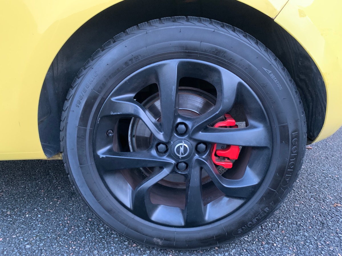 Opel Corsa 100 ch | Color edition | Climatisation | Bluetooth