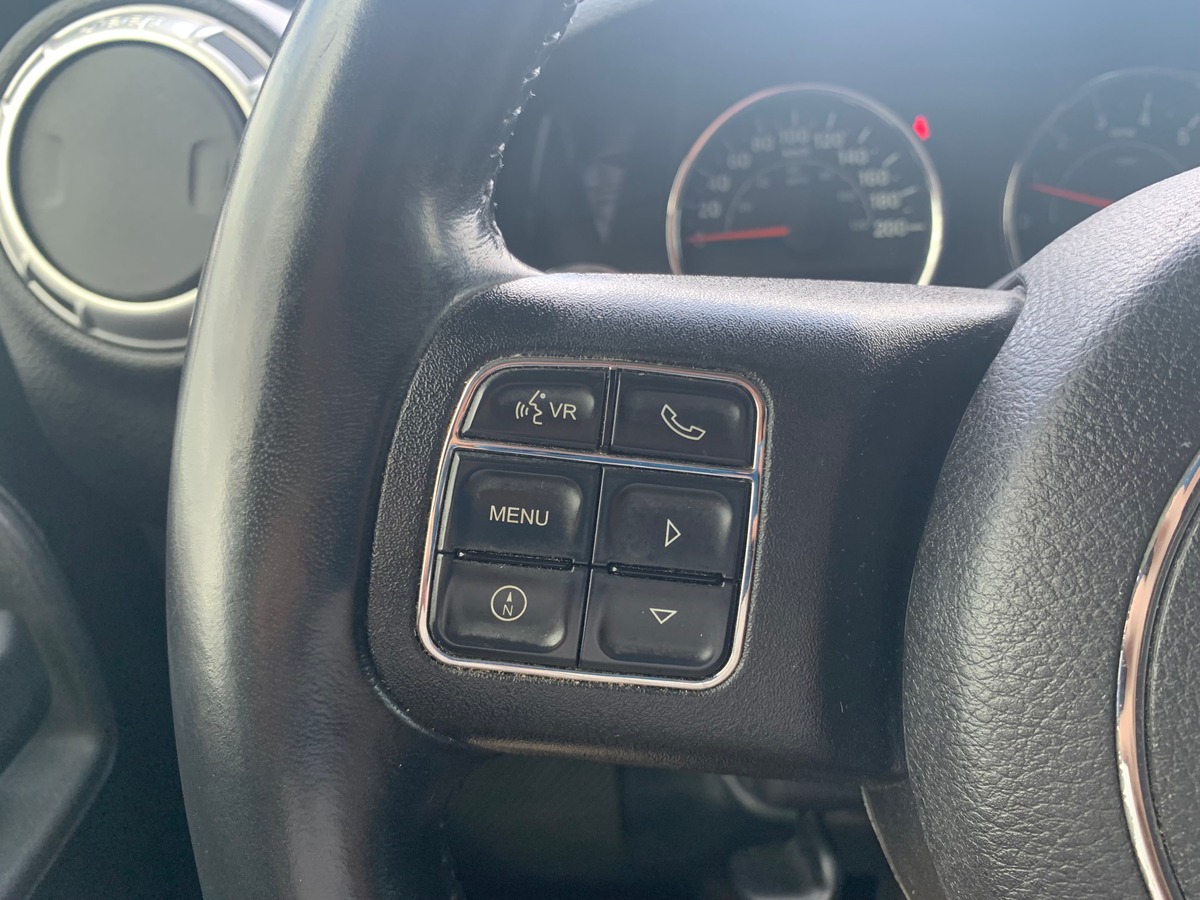 Jeep Wrangler Unlimited 284 ch | Equipé Ethanol | 5 Places | Climatisation | Radar | Climatisation