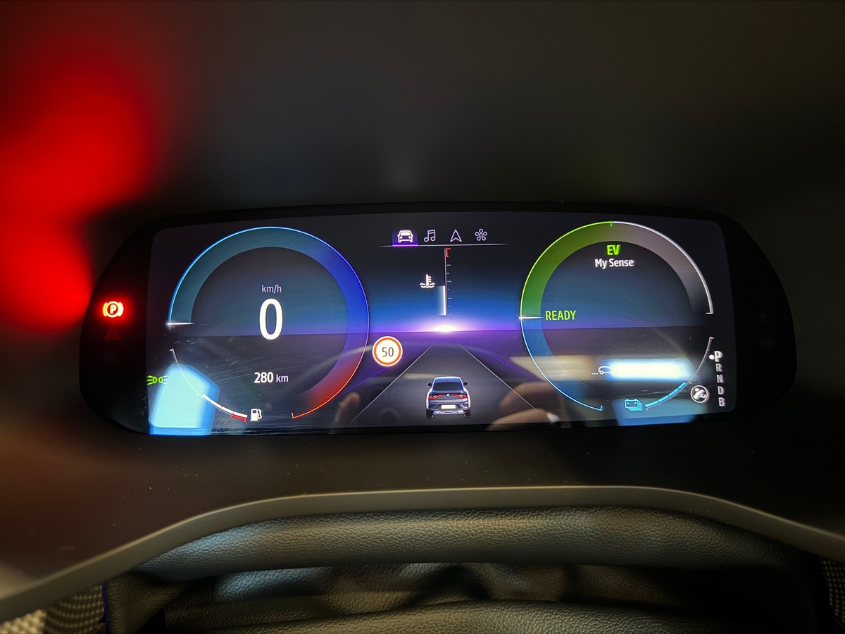 RENAULT Arkana 1.6 E-TECH 145 CV INTENS