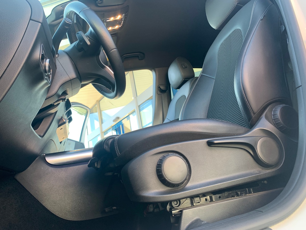 Mercedes-Benz Classe B 150 chevaux | Progressive Line | Siéges chauffants | Caméra recul | Attelage