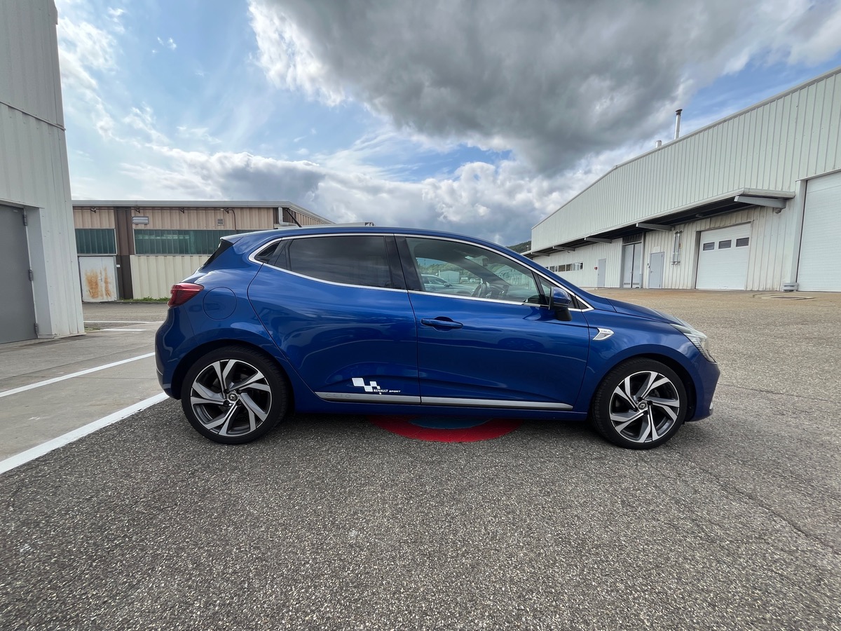 RENAULT Clio V 1.3 TCE 130 FAP RS LINE EDC, Sièges cuir chauffants, Caméra 360°, EasyLink 9,3"