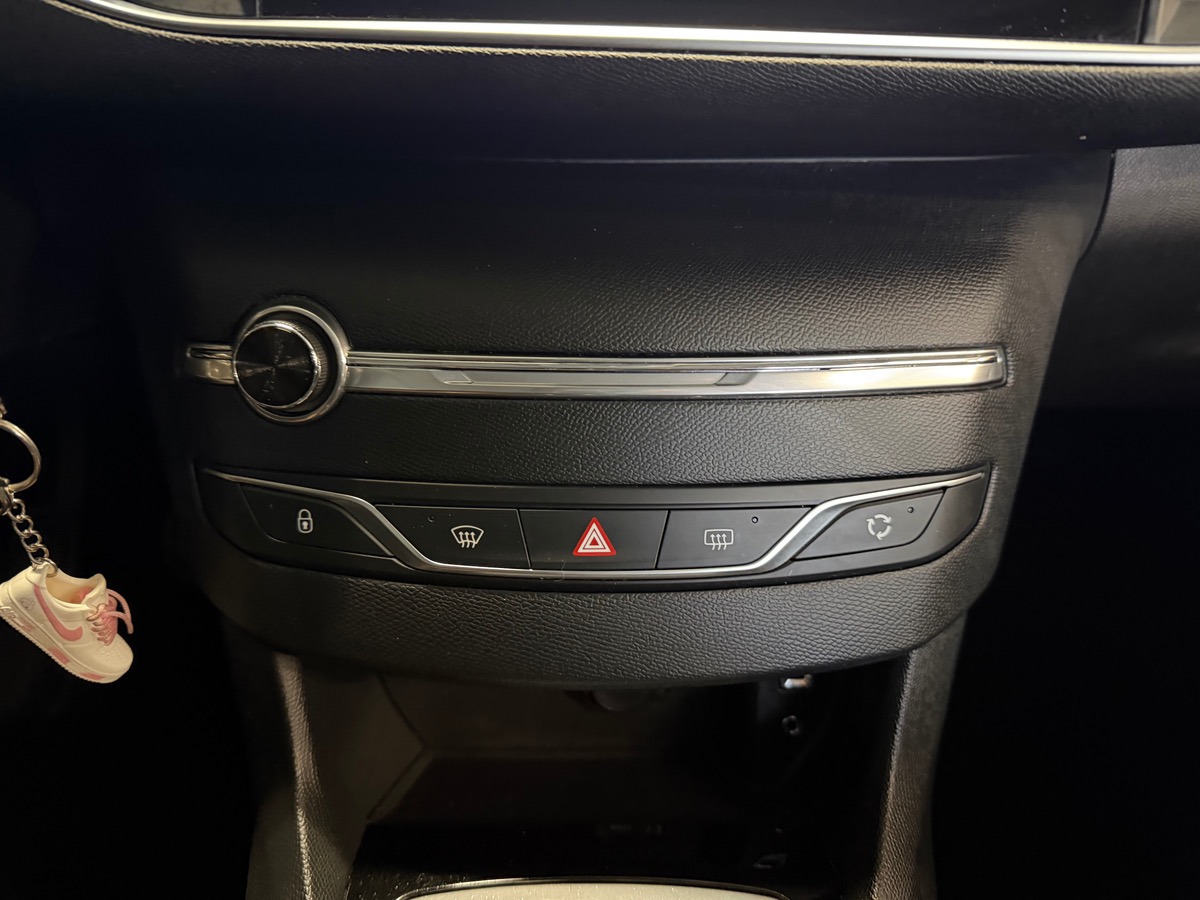 Peugeot 308 1.6 hdi 120ch Active Business