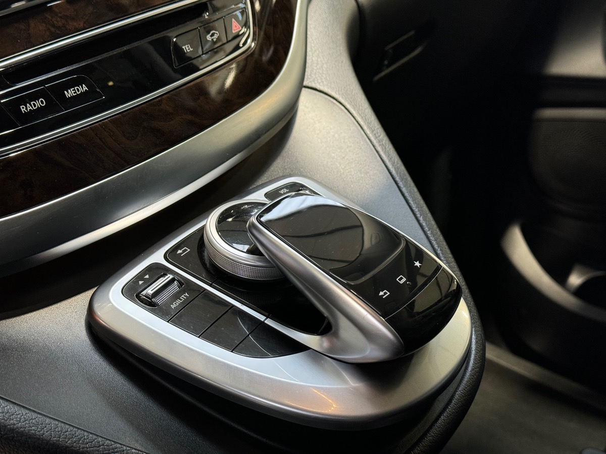 Mercedes-Benz Classe V 220D 7G-TRONIC 163CV LONG AVANTGARDE 8 PLACES d